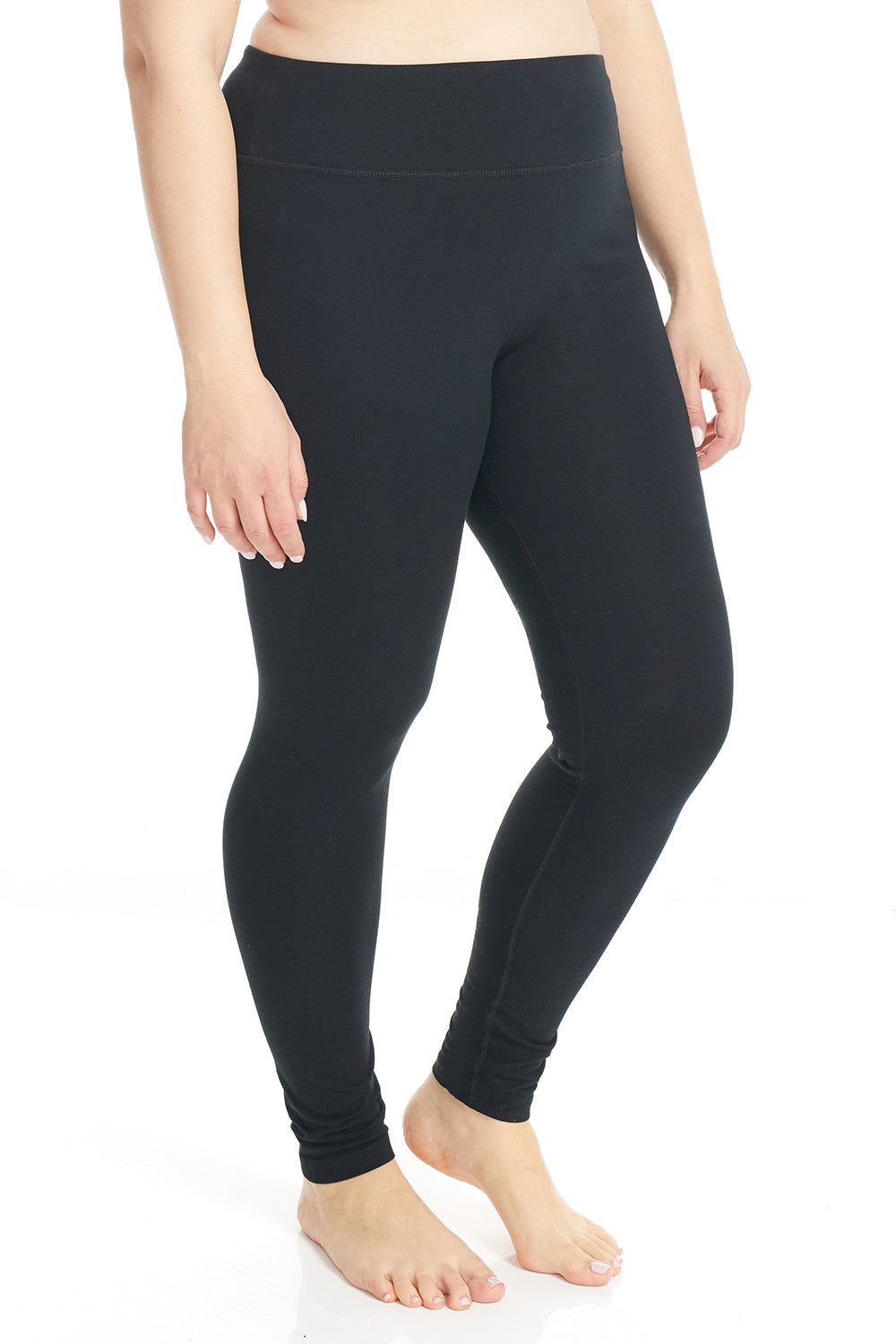 plus size woman wearing cotton black ankle leggings